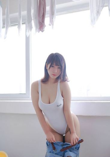 欧美三个奶波霸_国内精品91最新在线观看