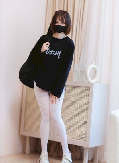 美女一下级黄片二毛片免费观看_720高清免费观看
