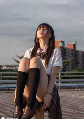 波多野结衣与黑人午夜福利_超清电影完整版