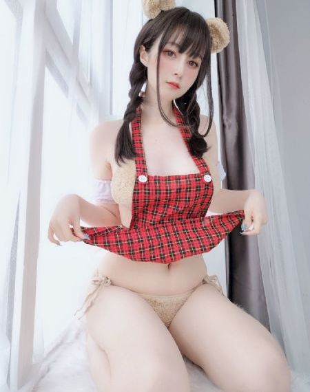 精品国产一区二区三国产_午夜在线观看完整版