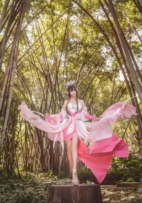 高清美女毛片_1080高清免费观看