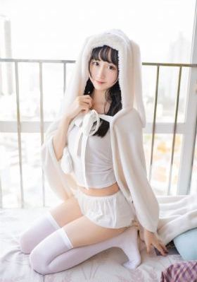 广州伊轩系列5国产精品_720在线播放