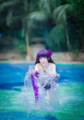 美女跪下吃男人的j8视频_HD免费观看